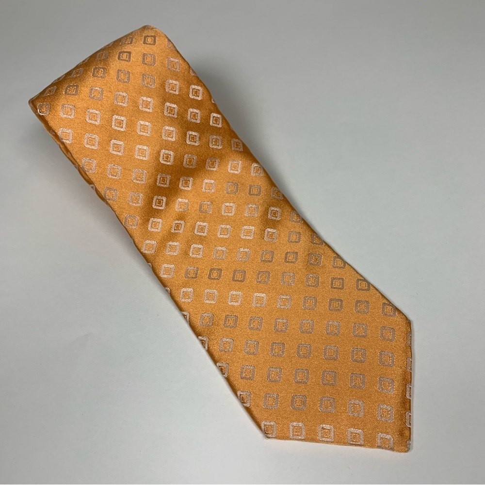 IKE BEHAR Tie Men's 100% Silk Orange Geometric Made in USA 3.25"